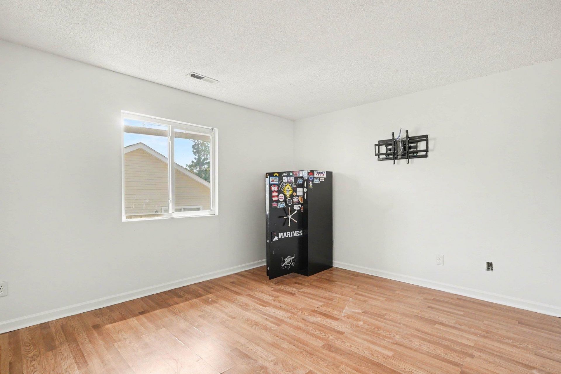 603 Wagon Wheel Rd. Photo 12