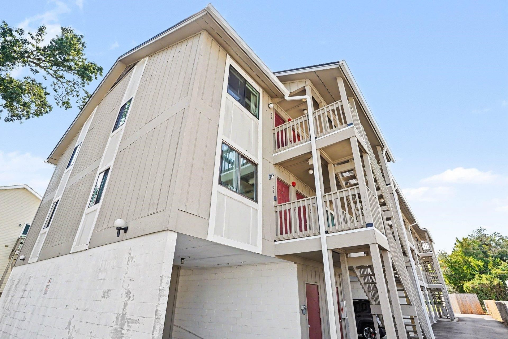 603 Wagon Wheel Rd. Photo 18