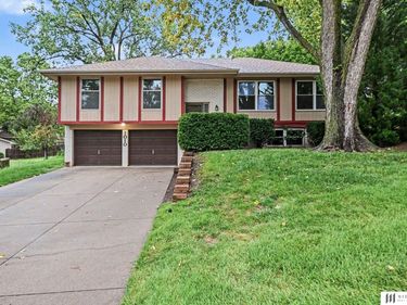 1010 Claudene Court, Bellevue, NE 68005