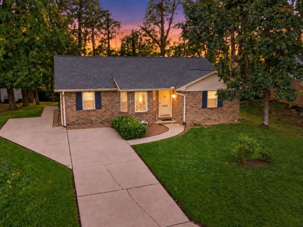 401 Strawberry Hill Road, Evansville, IN 47711