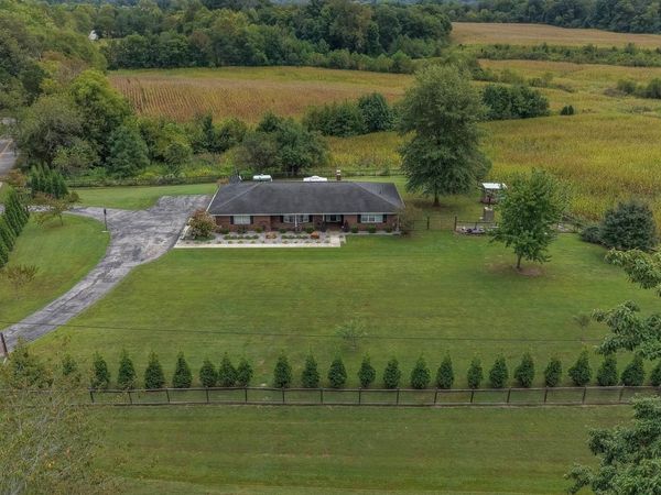 429 E County Road 1250, Gentryville, IN 47537
