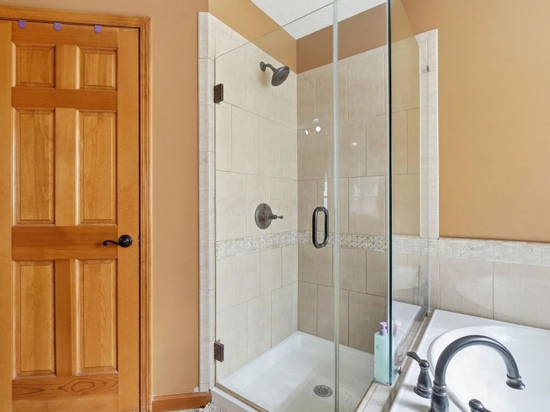 2315 Bold Venture Drive, Lewis Center, OH 43035 Photo 34