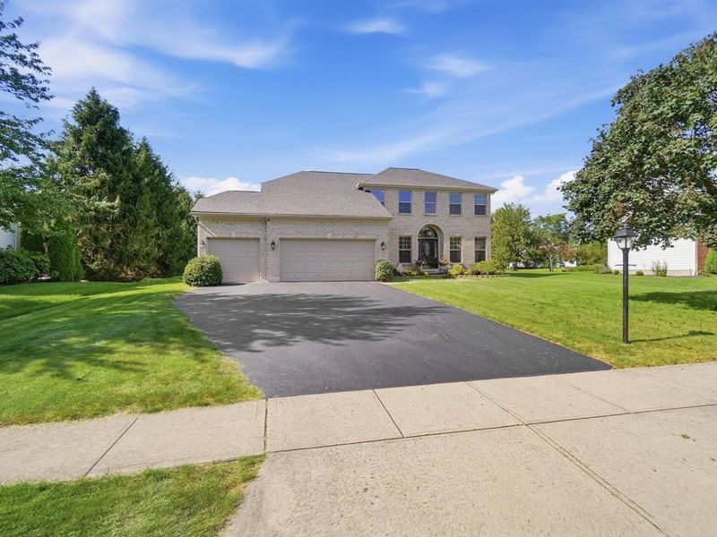 2315 Bold Venture Drive, Lewis Center, OH 43035 Photo 4
