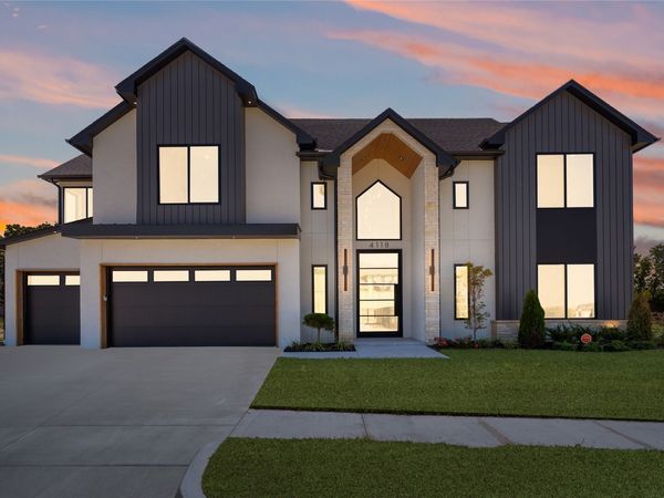4118 W 114th Place S, Jenks, OK 74037