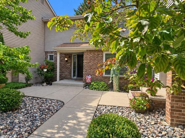 930 Montevideo Drive, Lansing, MI 48917