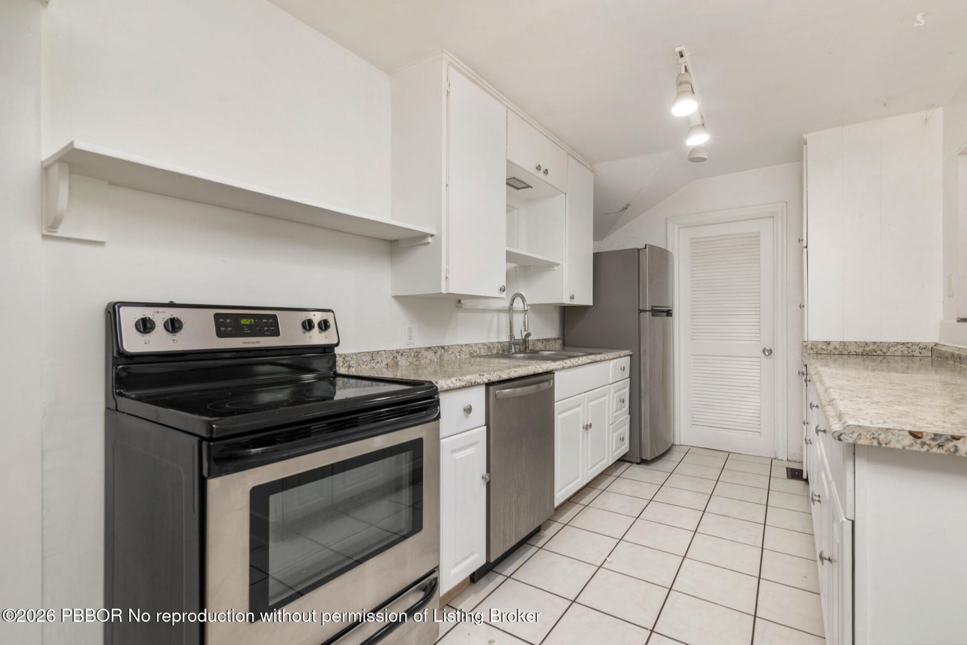 324 Albemarle Road, West Palm Beach, FL 33405 Photo