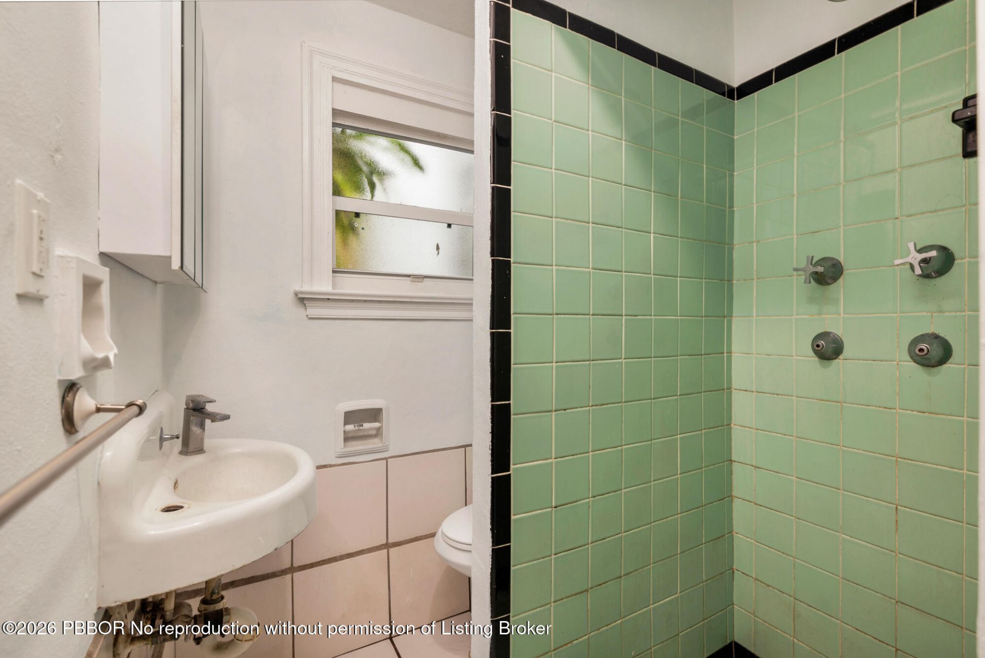 324 Albemarle Road, West Palm Beach, FL 33405 Photo