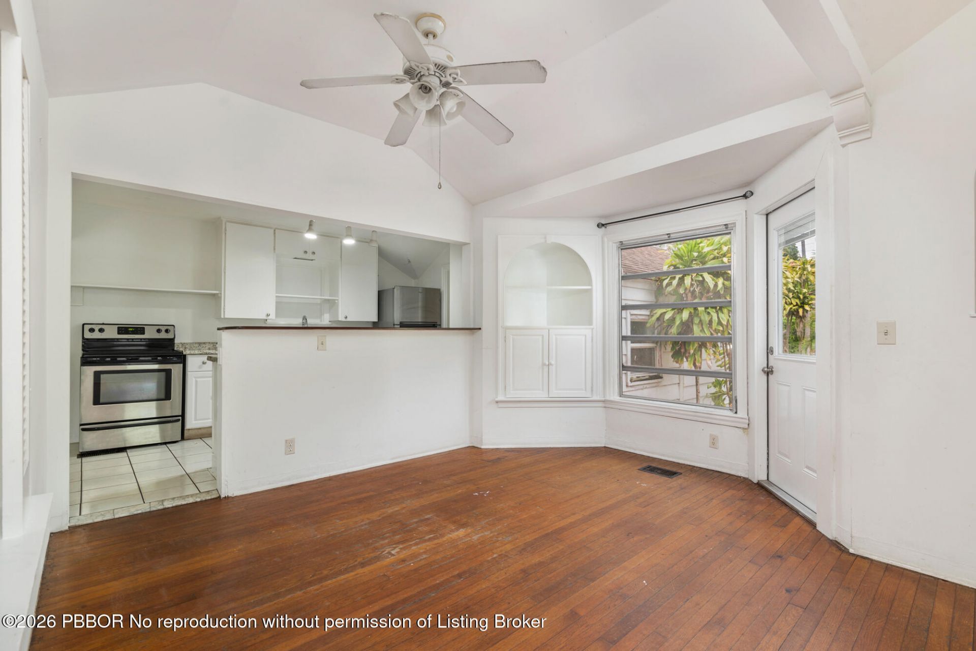 324 Albemarle Road, West Palm Beach, FL 33405 Photo