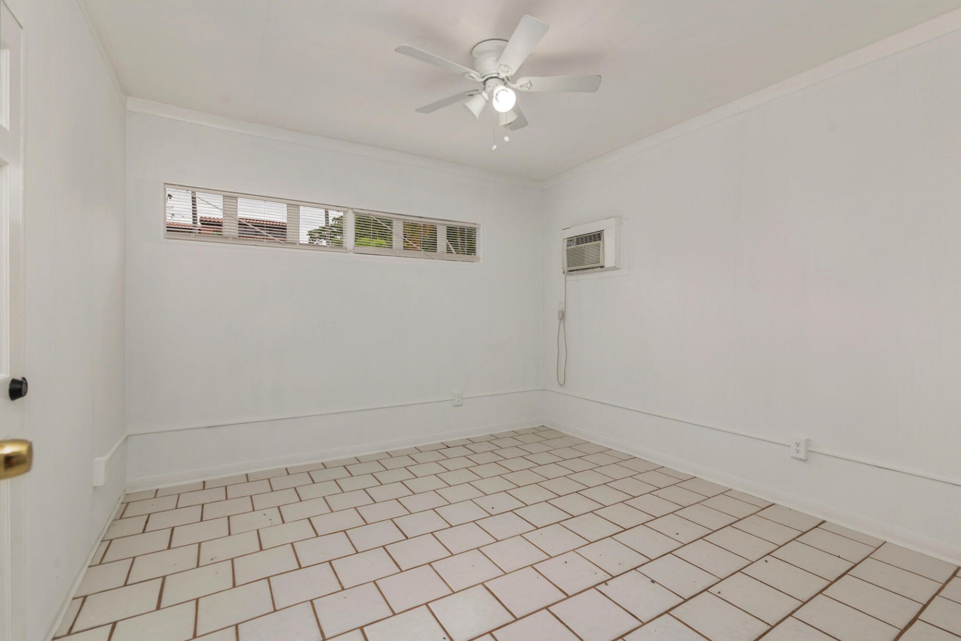 324 Albemarle Road, West Palm Beach, FL 33405 Photo