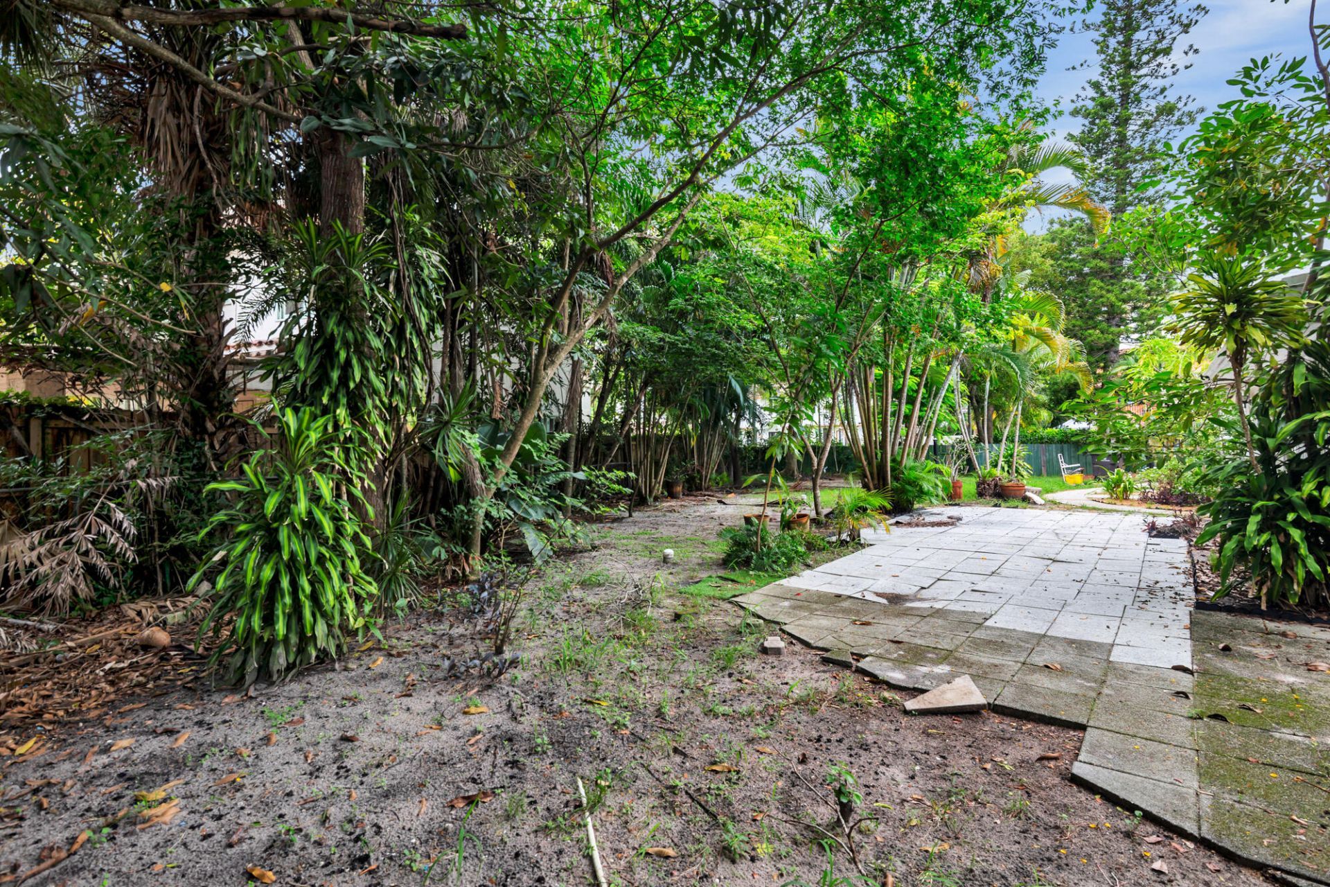 324 Albemarle Road, West Palm Beach, FL 33405 Photo
