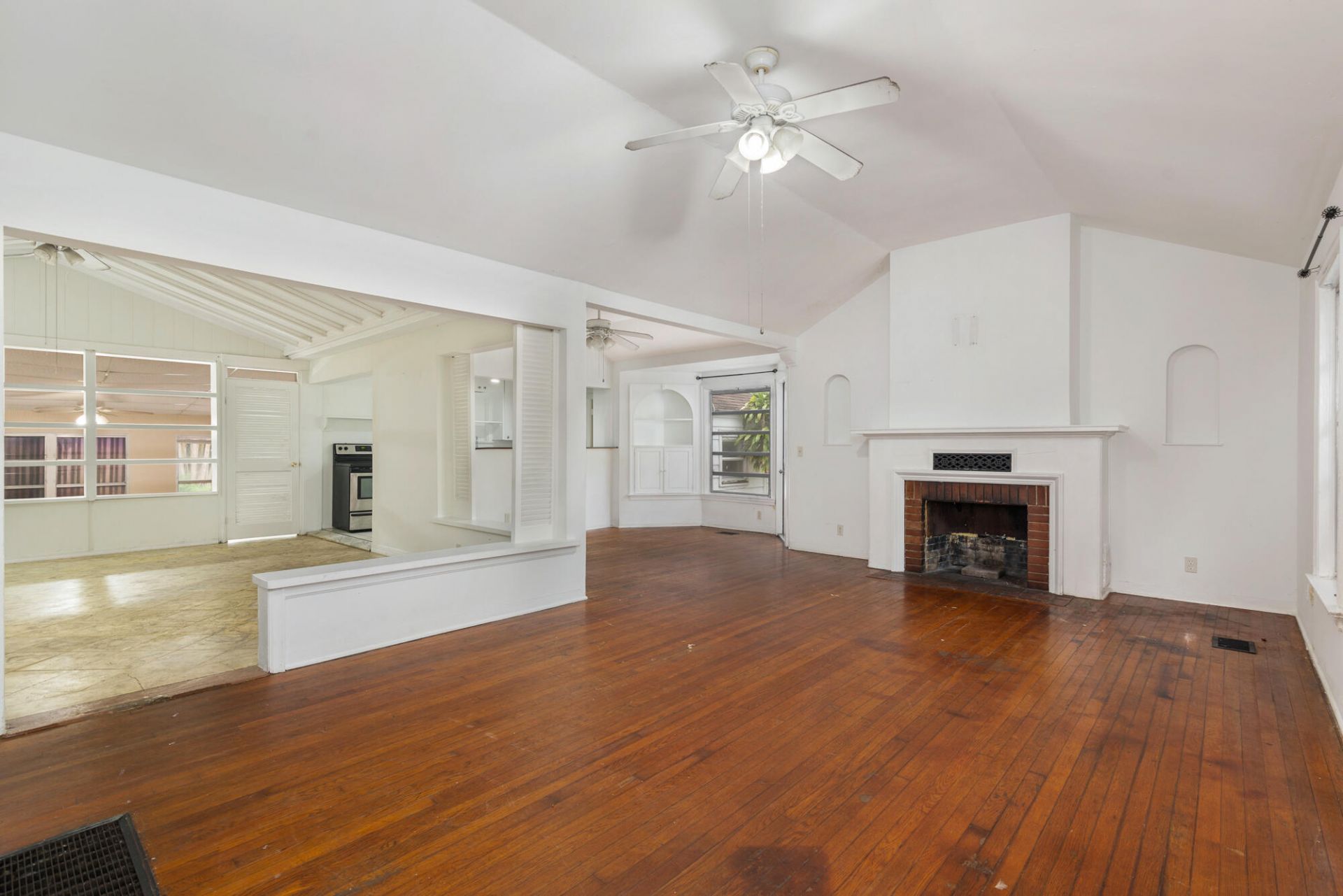 324 Albemarle Road, West Palm Beach, FL 33405 Photo