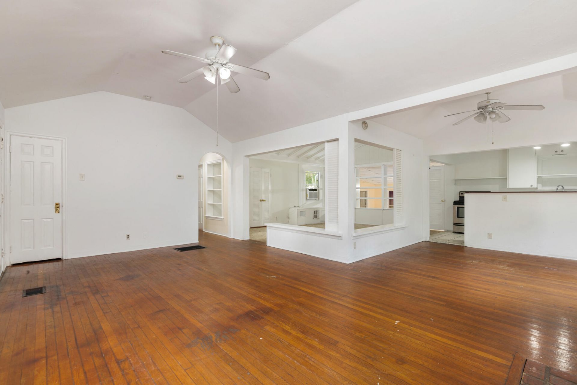 324 Albemarle Road, West Palm Beach, FL 33405 Photo