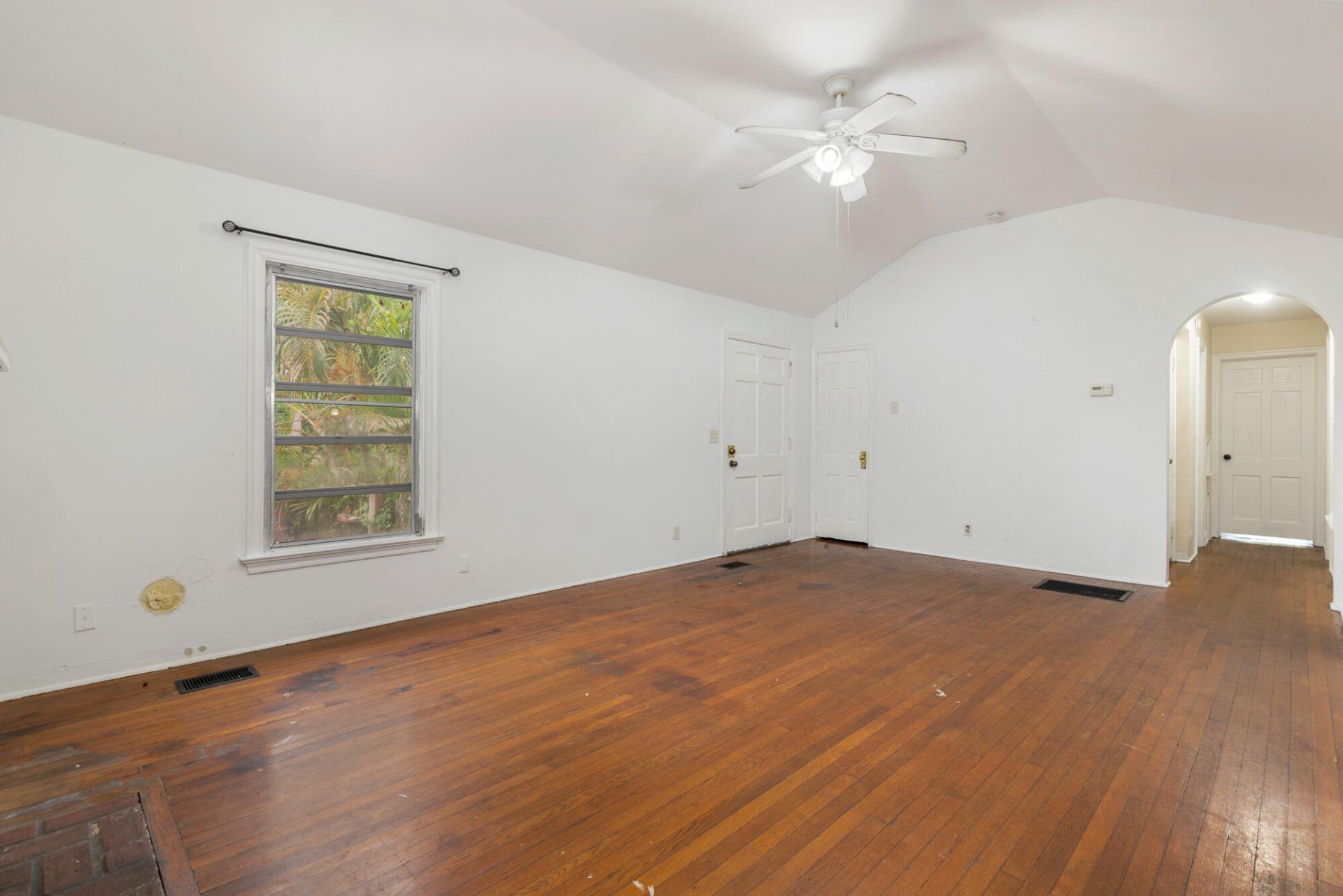 324 Albemarle Road, West Palm Beach, FL 33405 Photo