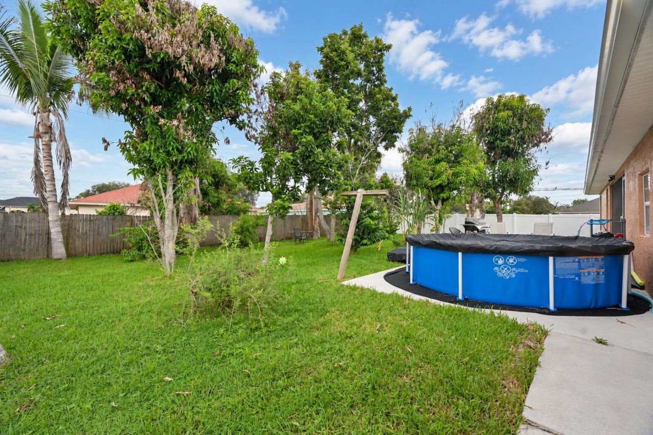 1392 SE Odonnell Lane, Port Saint Lucie, FL 34983 Photo