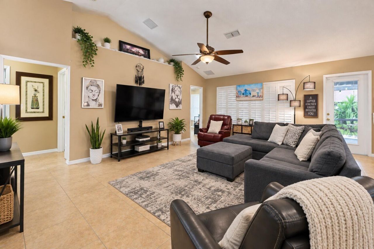 1392 SE Odonnell Lane, Port Saint Lucie, FL 34983 Photo