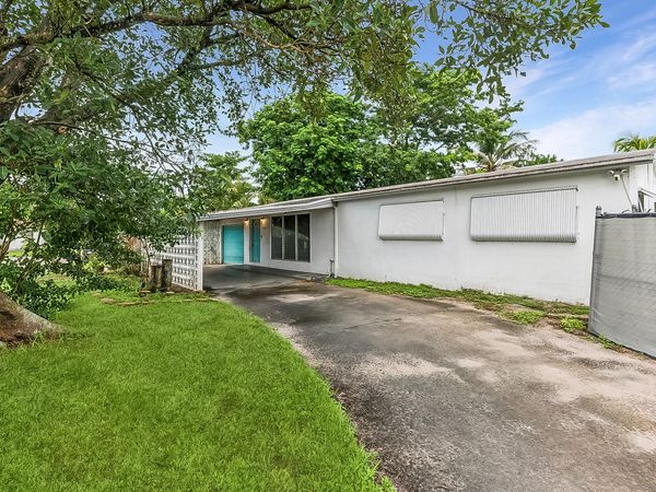 4700 NE 2ND Way, Deerfield Beach, FL 33064