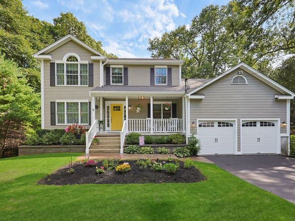 125 Walker St, Seekonk, MA 02771