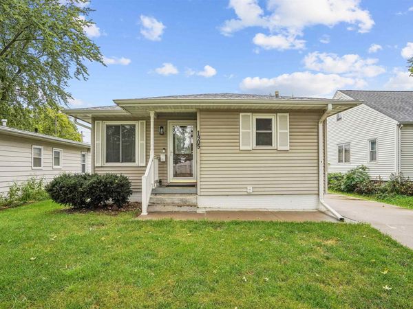 1905 Locke Avenue, Waterloo, IA 50702