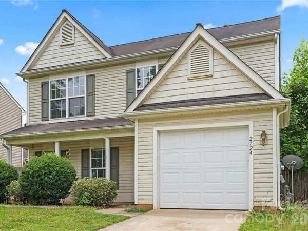 2724 Mulberry Pond Drive, Charlotte, NC 28208