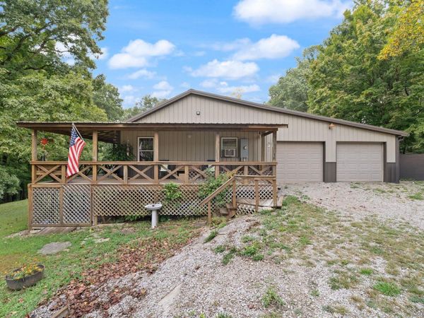 1986 W State Rd 64, English, IN 47118