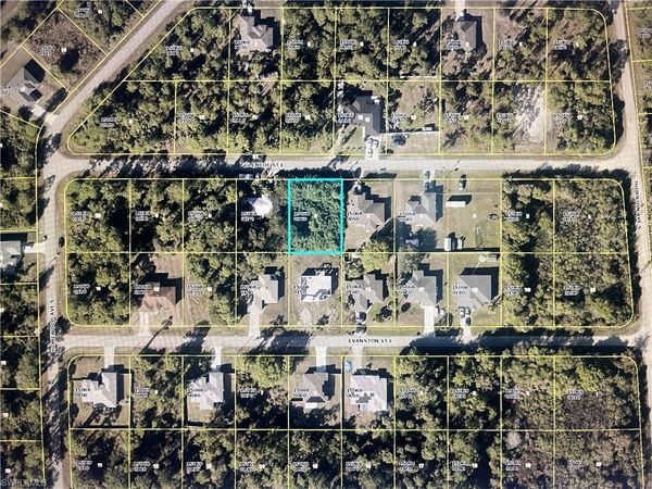 850 Glencoe ST E, LEHIGH ACRES, FL 33974