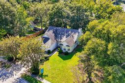 105 Blackwalnut Drive photo 4