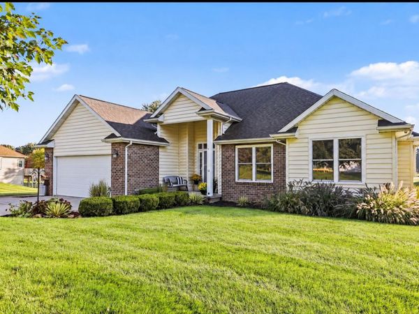 12 Hawksbury Point, Battle Creek, MI 49014