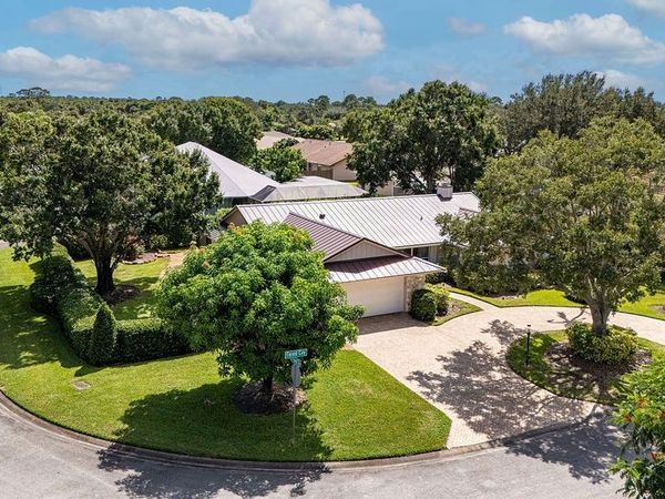 165 Forest Cay, Vero Beach, FL 32962