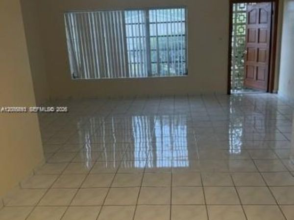 10565 SW 156th Ln , Miami, FL 33157
