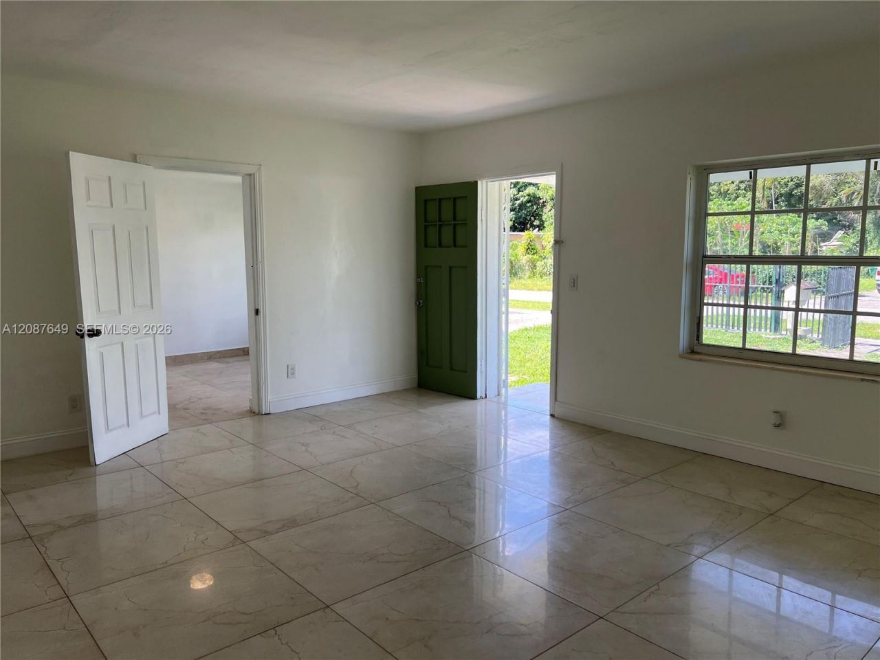 1740 NW 90th St, Miami, FL 33147 Photo
