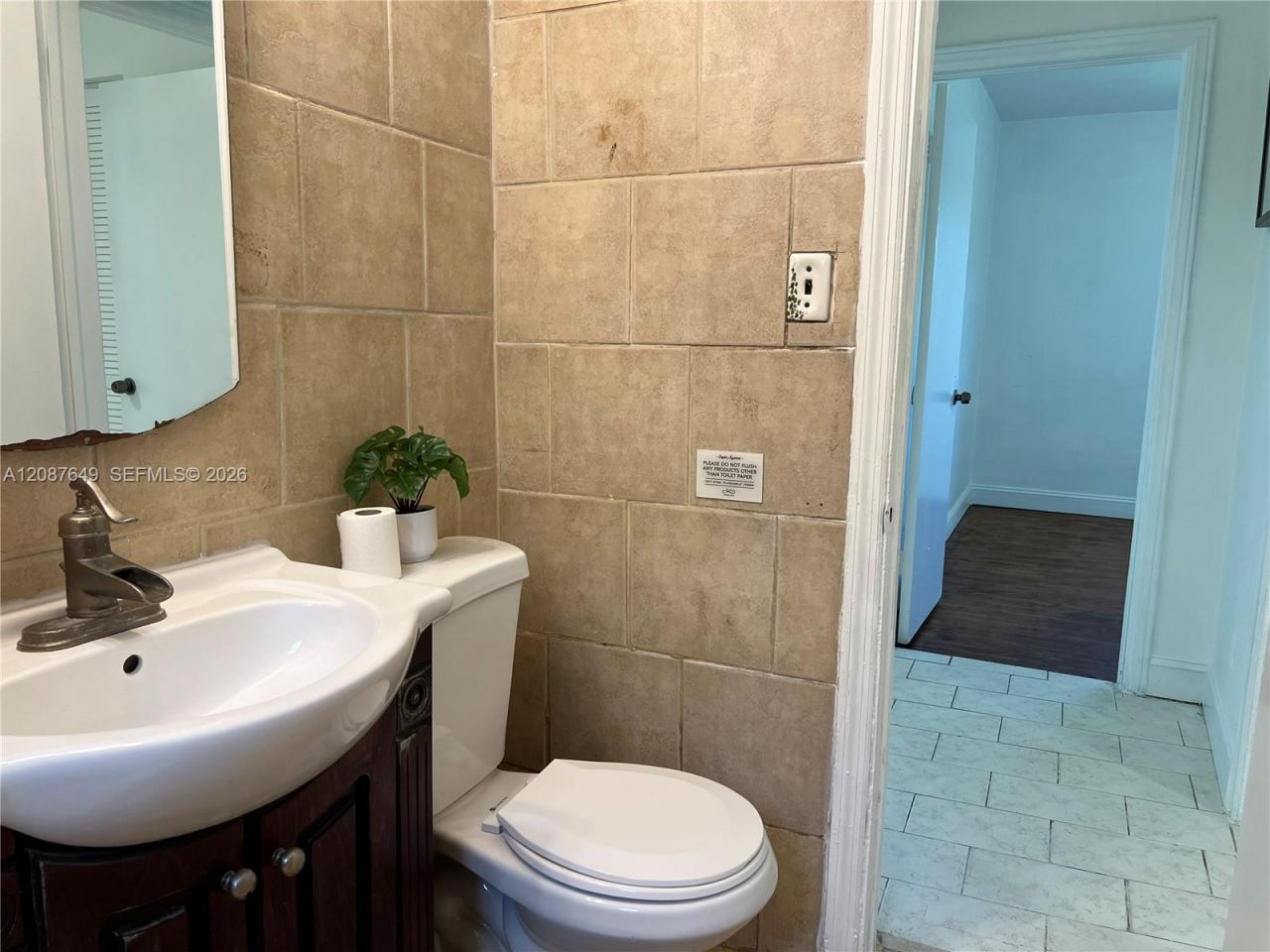1740 NW 90th St, Miami, FL 33147 Photo