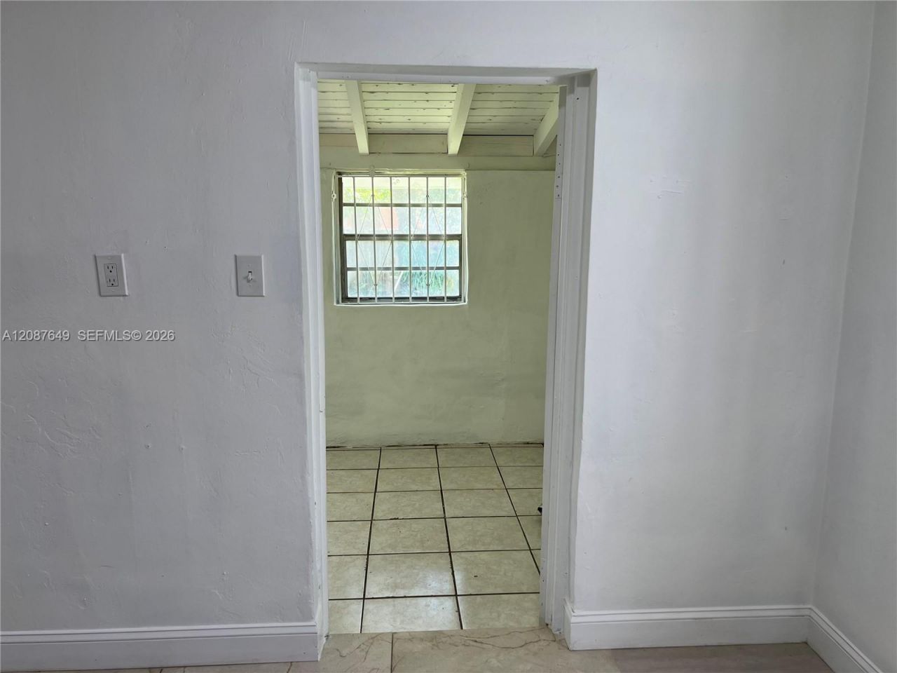 1740 NW 90th St, Miami, FL 33147 Photo