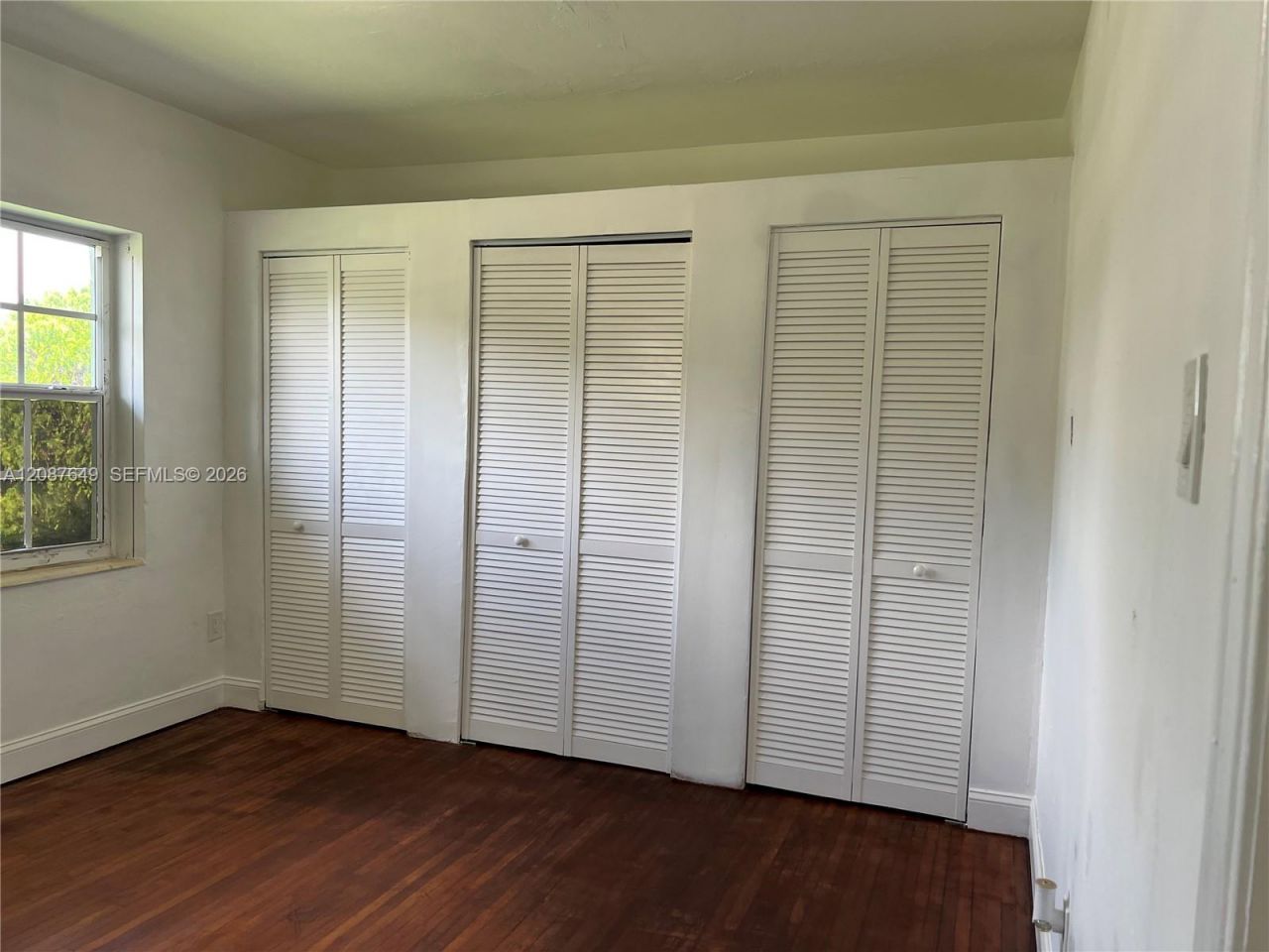 1740 NW 90th St, Miami, FL 33147 Photo
