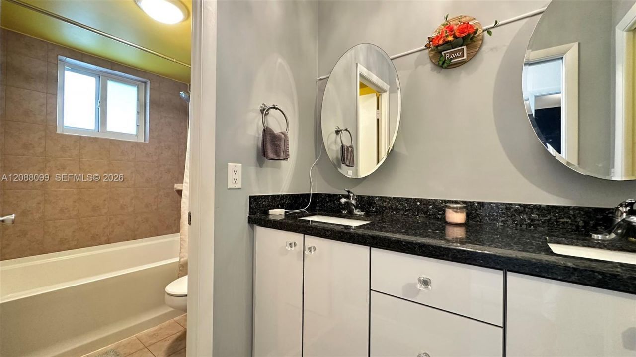 1967 S Ocean Blvd, Unit 329-D, Lauderdale by the Sea, FL 33062 Photo