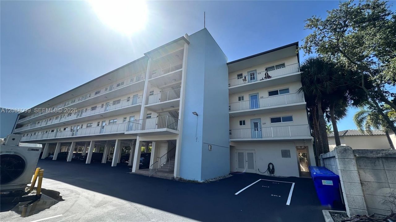 1967 S Ocean Blvd, Unit 329-D, Lauderdale by the Sea, FL 33062 Photo