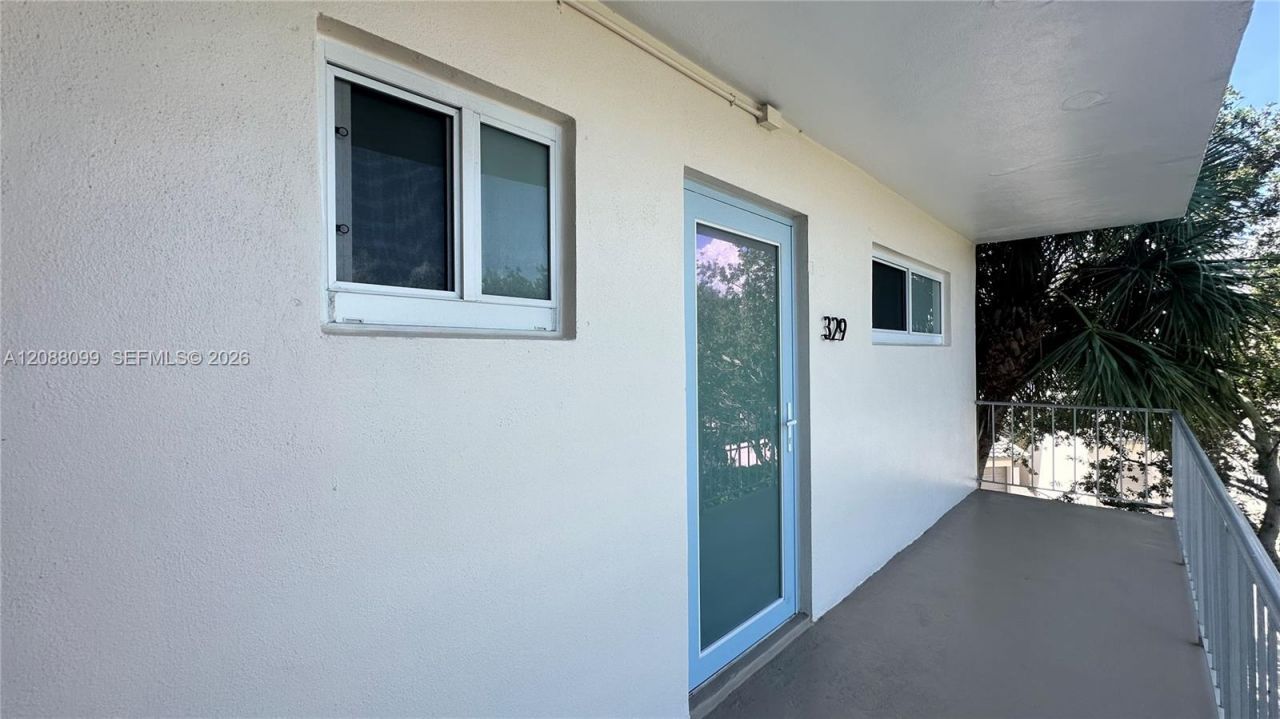 1967 S Ocean Blvd, Unit 329-D, Lauderdale by the Sea, FL 33062 Photo