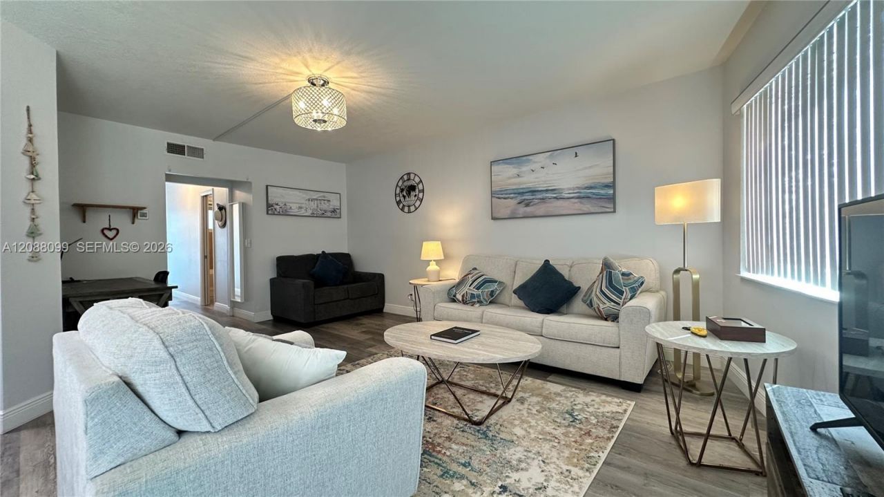 1967 S Ocean Blvd, Unit 329-D, Lauderdale by the Sea, FL 33062 Photo