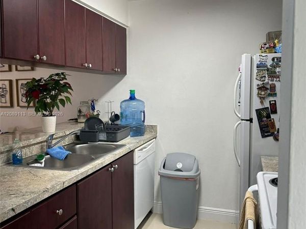 8100 Geneva Ct , Unit 445, Doral, FL 33166