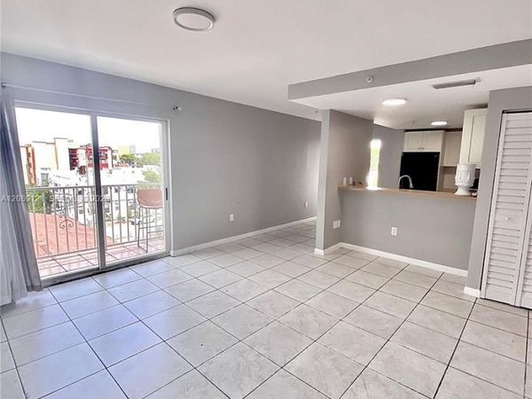 328 NW 12th Ave, Unit 12, Miami, FL 33128