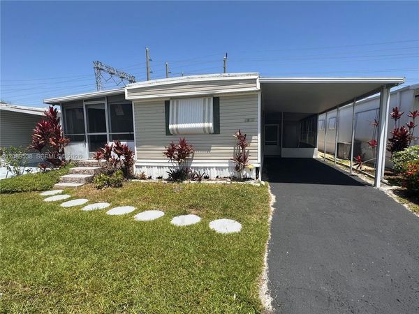 2957 SW 54th St , Dania Beach, FL 33312