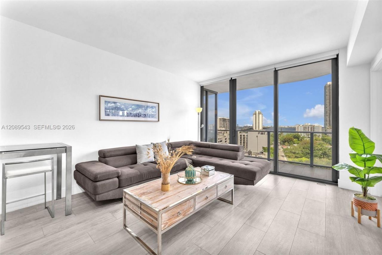 121 NE 34th St, Unit 905, Miami, FL 33137 Photo