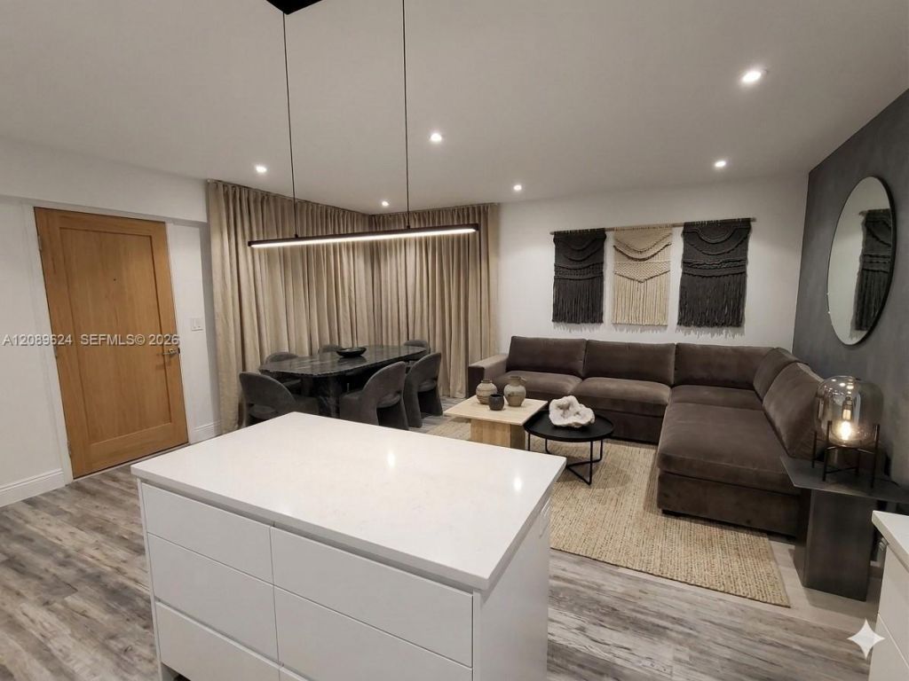 Please Call For Address, Unit 304U, Pembroke Pines, FL 33027 Photo