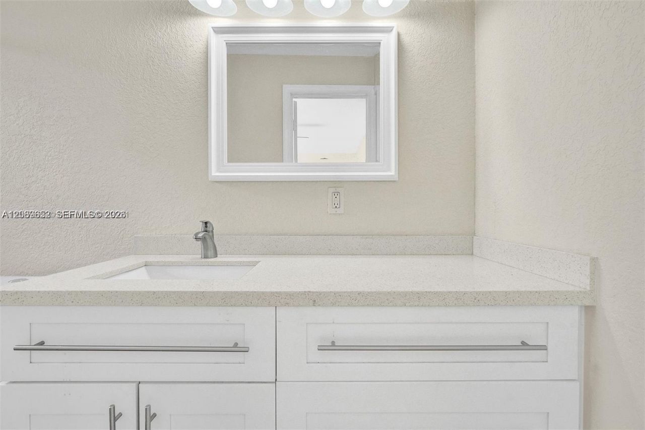 6720 Freedom St , Unit A, Hollywood, FL 33024 Photo