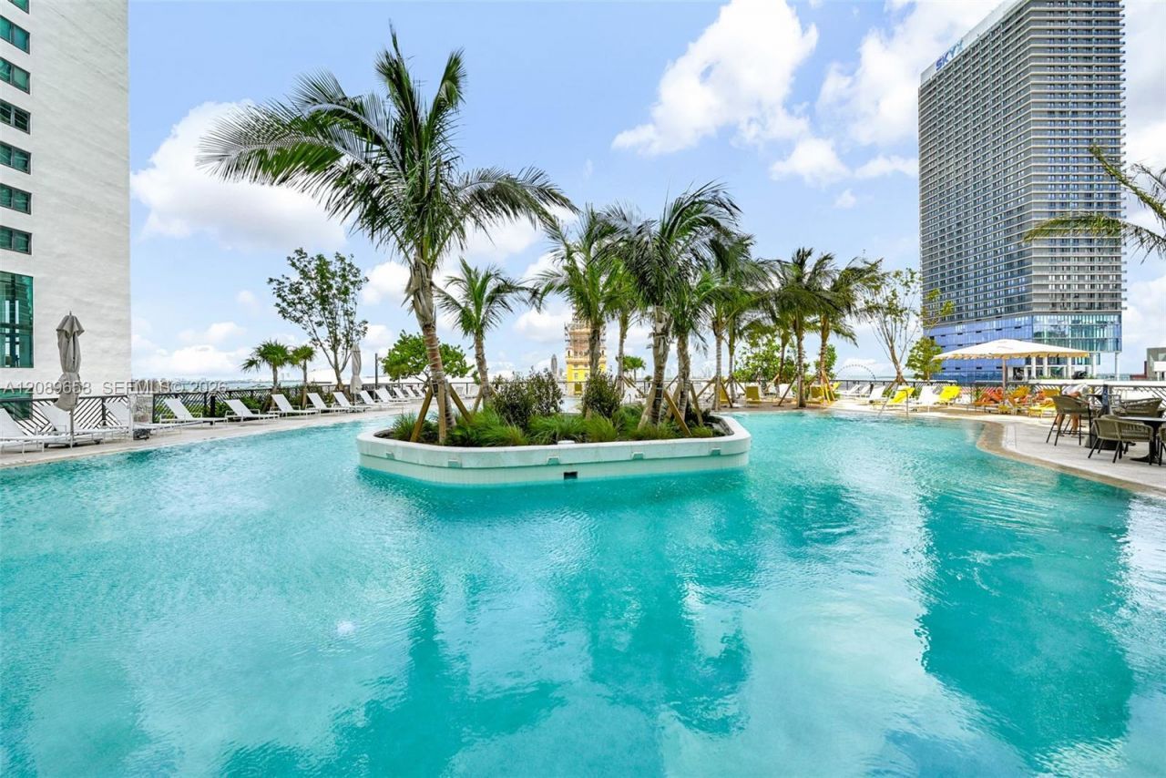 159 NE 6th St , Unit 4015, Miami, FL 33132 Photo