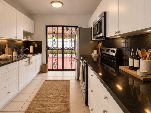 2775 W 62nd Pl , Unit 105, Hialeah, FL 33016