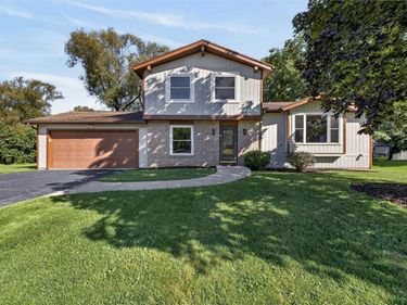 205 Kinmont Drive , Rochester, NY 14612