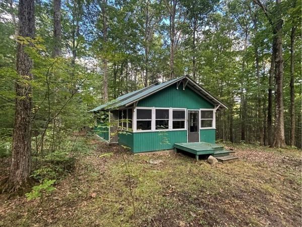9492 Irwin , Hammondsport, NY 14840