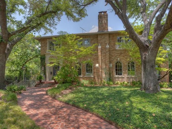 2401 Stadium Drive, Fort Worth, TX 76109