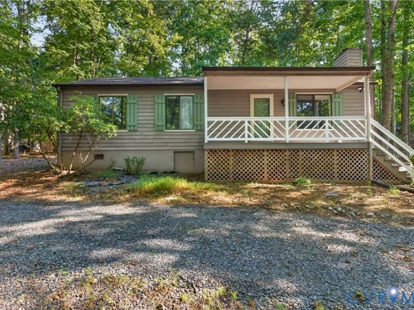 41 Oak Grove Road , Palmyra, VA 22963