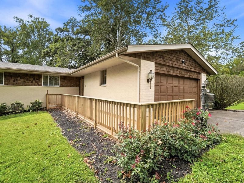 2351 S Linda Drive, Bellbrook, OH 45305 Photo 10
